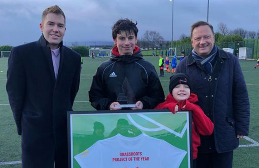 Cllr Adam Gregg, Mabel, Enzo and Jason McCartney MP at Westend Juniors FC