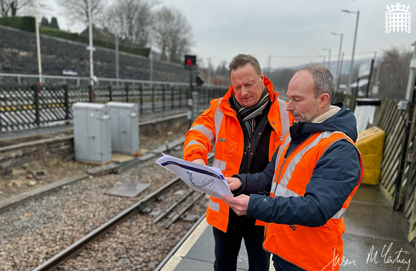 Jason McCartney MP meets with the Network Rail team to discuss the Transpennine Route Upgrade.