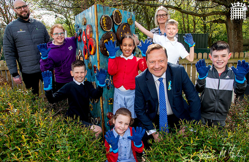 Jason McCartney MP visits Meltham CE Junior School to meet the children of their Eco Committee and Nurture Club