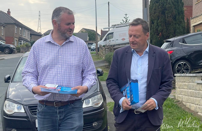 Jason McCartney MP welcomes Conservative Party Co-Chairman Andrew Stephenson MP to Lindley