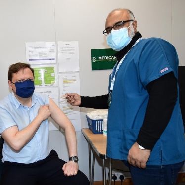 Jason McCartney MP gets his covid vaccine