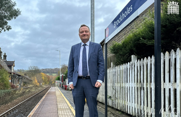 Jason McCartney MP hails £48 million for Penistone line upgrade