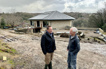 Jason McCartney MP visits a Passivhaus in Netherton